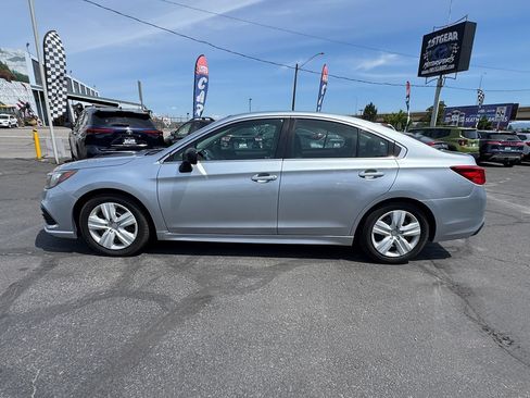 Used 2018 Subaru Legacy 2.5i AWD/4WD image 5