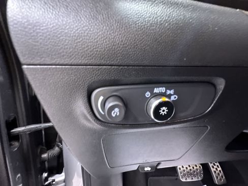 Used 2024 Buick Encore GX Sport Touring w/ Advanced Technology Package image 16