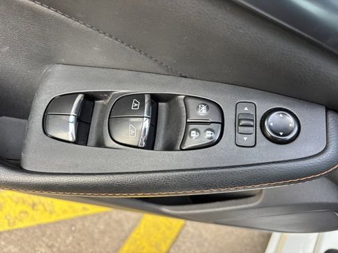 Used 2022 Nissan Maxima SR w/ Sport Mat Group image 21