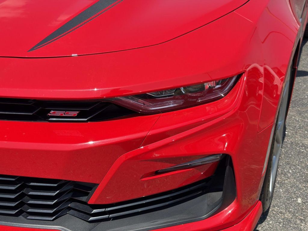 Used 2022 Chevrolet Camaro SS RWD image 9