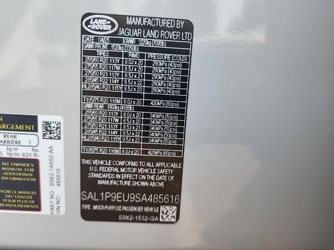 Certified 2025 Land Rover Range Rover Sport SE AWD/4WD image 28