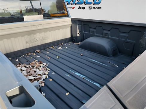 Used 2019 GMC Sierra 1500 SLT image 35