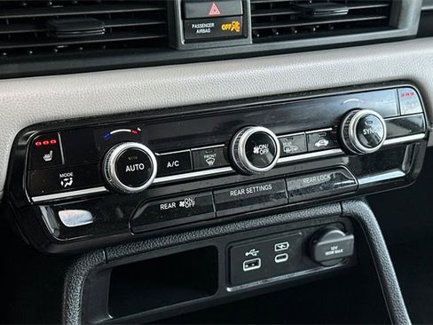 Certified 2024 Honda Pilot EX-L image 23