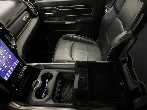 Used 2019 RAM 3500 Laramie AWD/4WD image 34