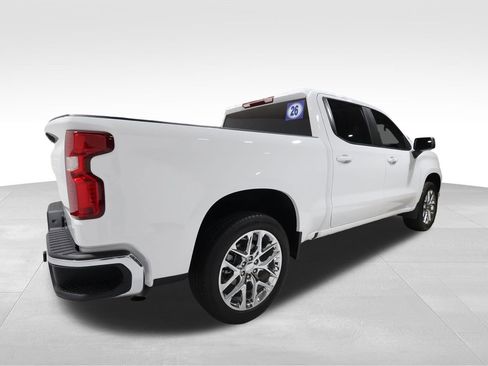 Used 2026 Chevrolet Silverado 1500 LT image 4