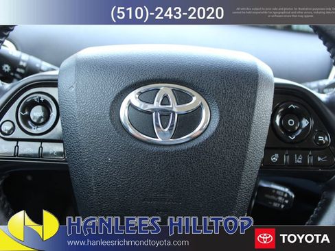 Used 2022 Toyota Prius XLE FWD image 26