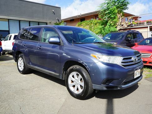 Used 2011 Toyota Highlander 2WD image 4