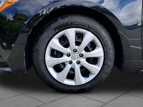 Certified 2024 Toyota Corolla LE image 10