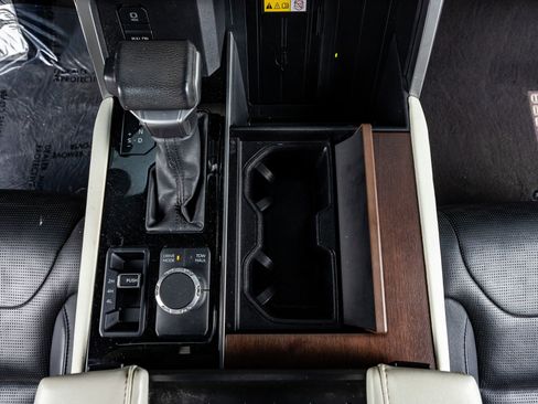 Used 2023 Toyota Tundra Capstone image 27