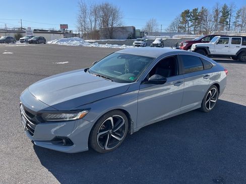 Used 2021 Honda Accord Sport image 3