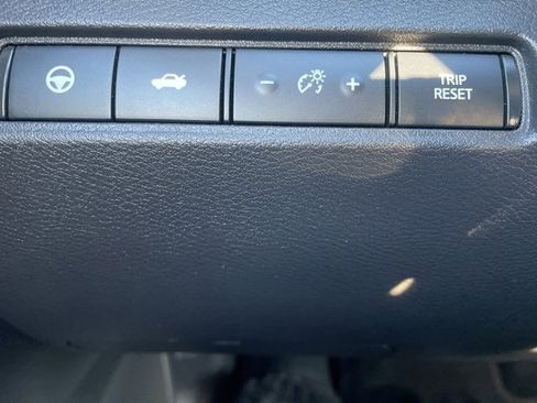 Used 2024 Nissan Altima 2.5 SR image 20