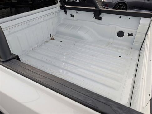 Used 2023 Nissan Frontier SV w/ Midnight Edition Package image 24