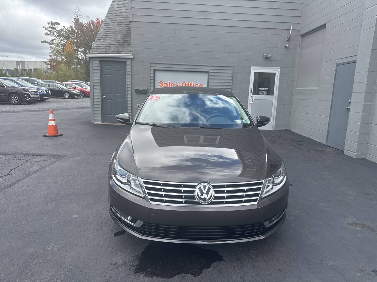 Used 2015 Volkswagen CC Sport FWD image 2