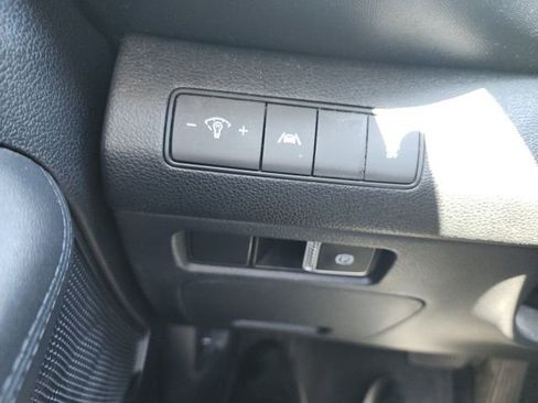 Used 2021 Hyundai Santa Fe SE w/ Cargo Package image 15