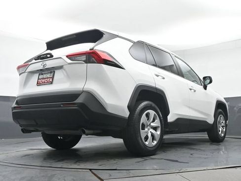 Certified 2024 Toyota RAV4 LE AWD/4WD image 33