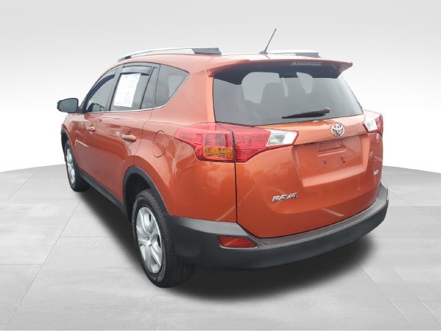 Used 2015 Toyota RAV4 LE FWD image 6