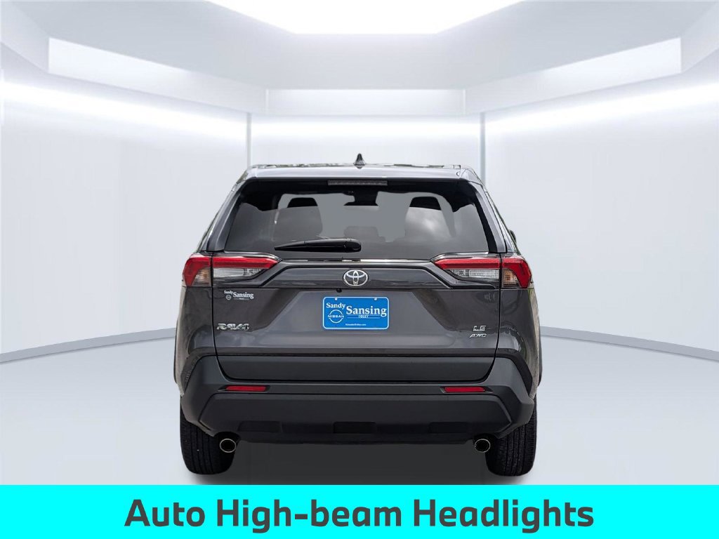 Used 2023 Toyota RAV4 LE AWD/4WD image 6