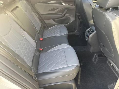 New 2026 Volkswagen Tiguan SEL R-Line image 20