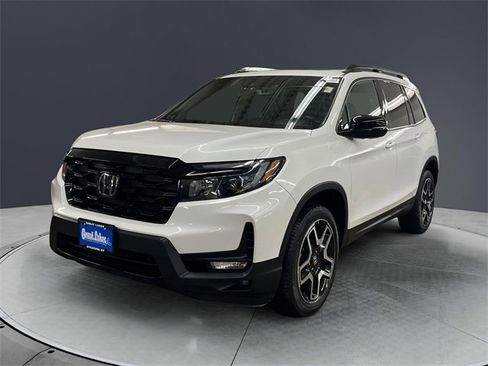 Used 2022 Honda Passport Elite image 7