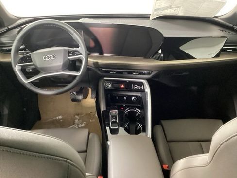 New 2025 Audi Q5 Premium Plus image 12