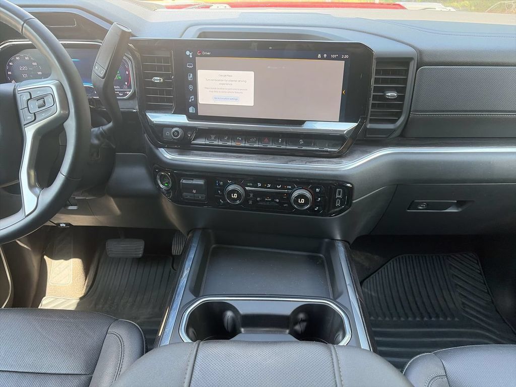 Used 2024 Chevrolet Silverado 2500 LTZ w/ LTZ Plus Package AWD/4WD image 11