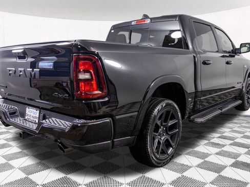 New 2026 RAM 1500 Laramie AWD/4WD image 17