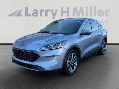 Used 2022 Ford Escape SEL w/ Technology Package image 1