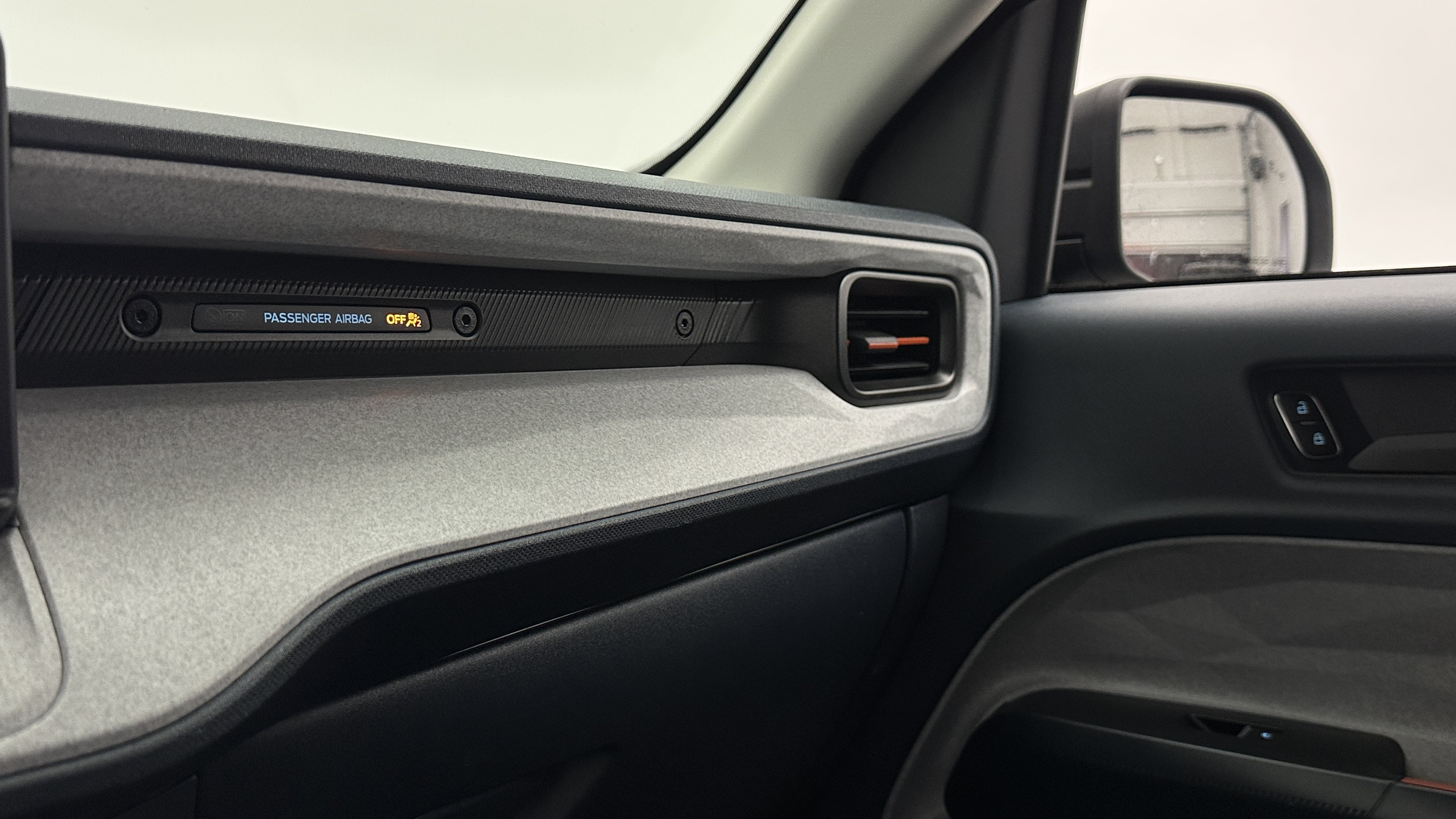 Used 2023 Ford Maverick XLT FWD image 23