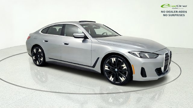 Used 2025 BMW 430i RWD image 1