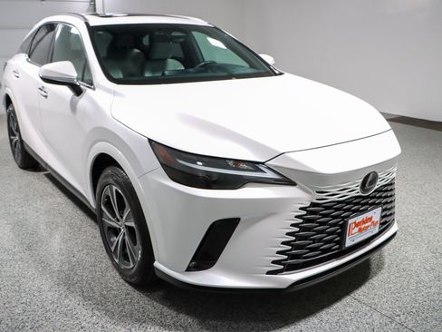 Used 2023 Lexus RX 350 Premium w/ Cold Area Package AWD/4WD image 5