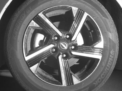 Used 2025 Nissan Sentra SV image 12