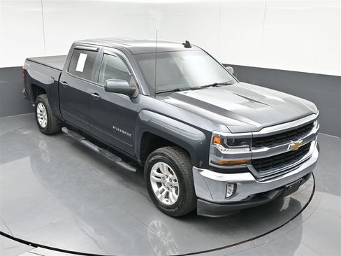 Used 2017 Chevrolet Silverado 1500 LT w/ All Star Edition image 23