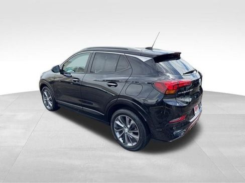 Used 2023 Buick Encore GX Select w/ Sport Touring Package FWD image 7