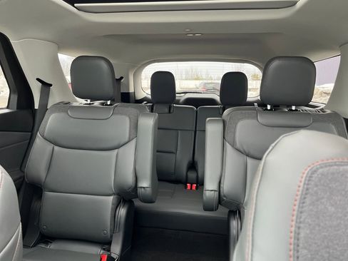 New 2026 Ford Explorer Active w/ Active Comfort Package image 36