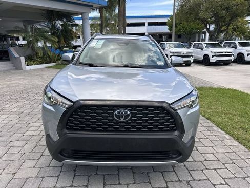 Used 2023 Toyota Corolla Cross LE FWD image 17