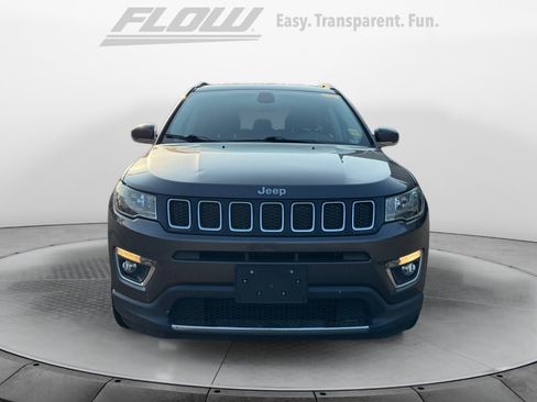Used 2019 Jeep Compass Limited FWD image 2