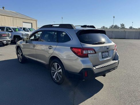 Used 2019 Subaru Outback 2.5i Limited image 7