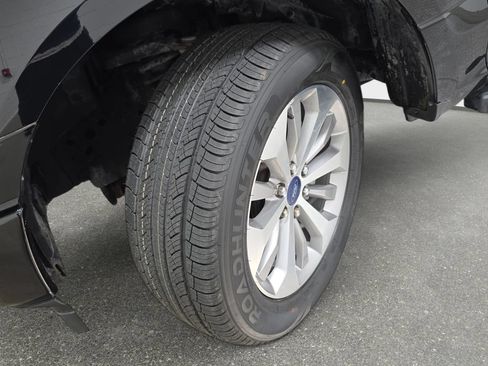 Used 2018 Ford F150 XL w/ Equipment Group 101A Mid AWD/4WD image 29