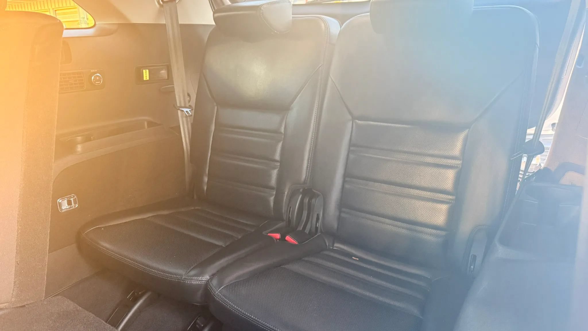 Used 2019 Kia Sorento SX w/ SX Touring Package AWD/4WD image 14