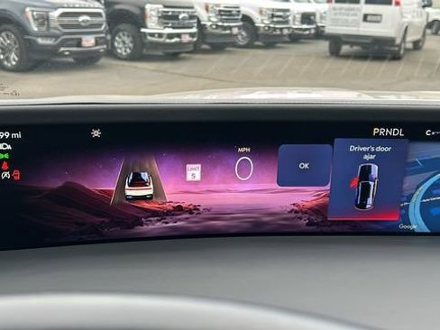 Used 2024 Lincoln Nautilus Reserve image 18