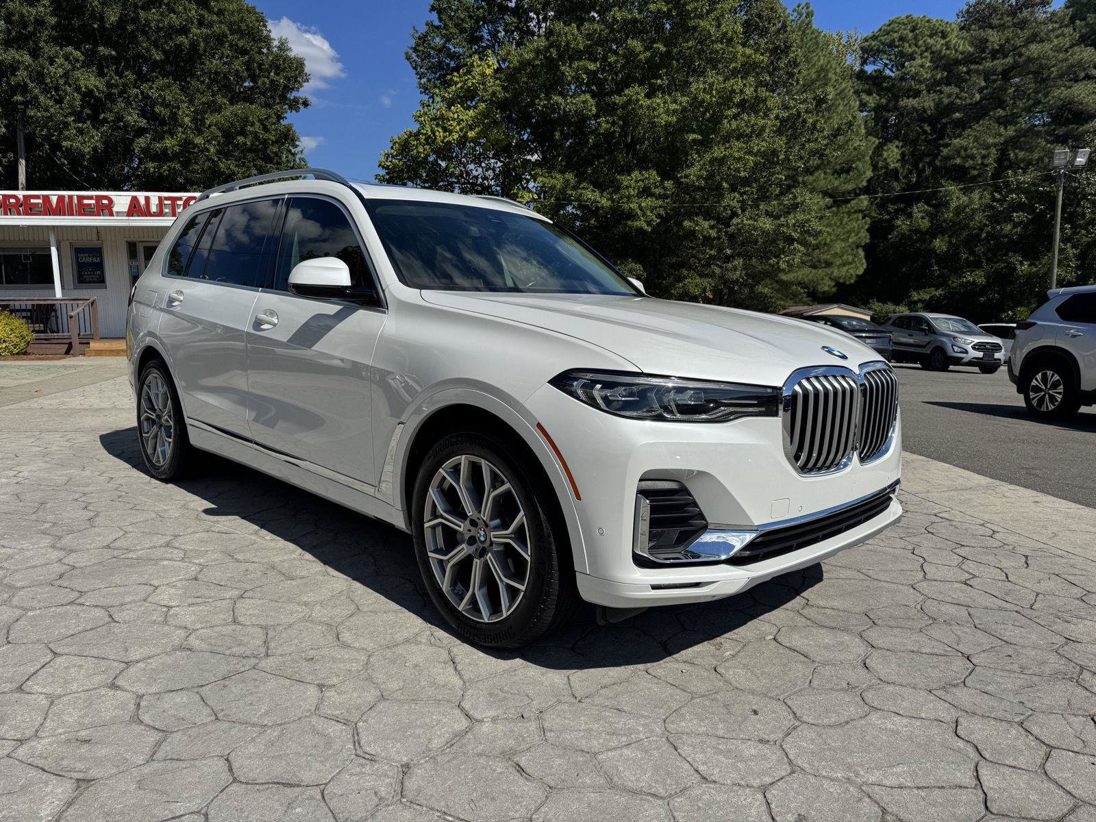 Used 2020 BMW X7 xDrive40i w/ Premium Package AWD/4WD image 1