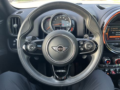 Used 2019 MINI Cooper Countryman S w/ Yin Yang Edition FWD image 16