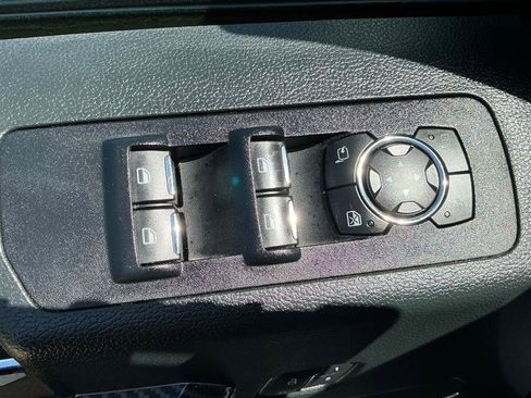 Used 2015 Ford F150 Lariat w/ Equipment Group 502A Luxury image 27