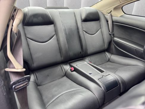 Used 2013 INFINITI G37 x Coupe w/ Premium Pkg image 12