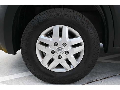 Used 2019 RAM ProMaster 1500 FWD image 12