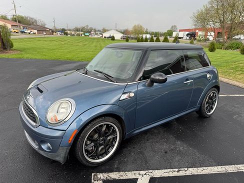 Used 2010 MINI Cooper S FWD image 3