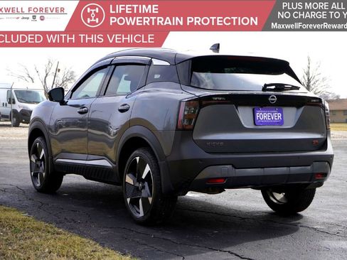 Used 2025 Nissan Kicks SR image 8