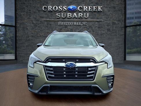 New 2026 Subaru Ascent Limited image 2
