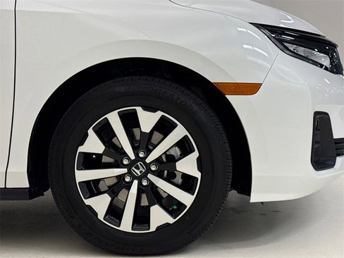 New 2026 Honda Odyssey EX-L image 7