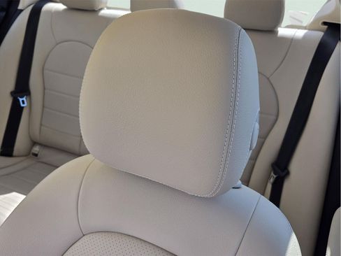Used 2017 Mercedes-Benz C 300 Sedan image 22
